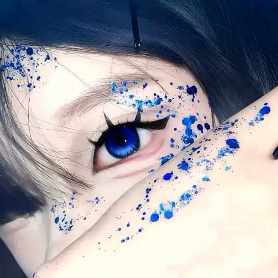 玩数码的团子呀
