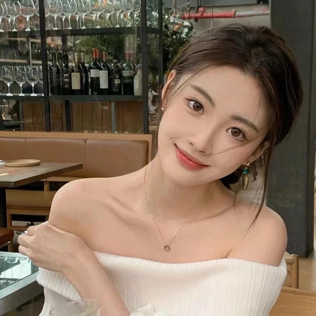 开心💕