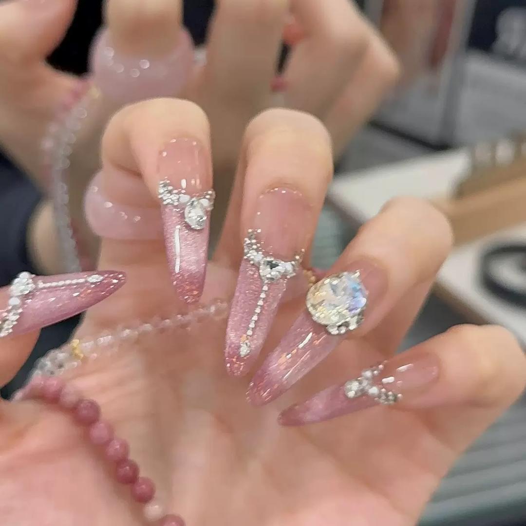 你说了算穿戴甲