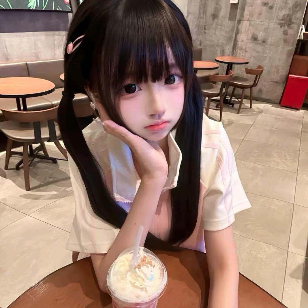 0 0