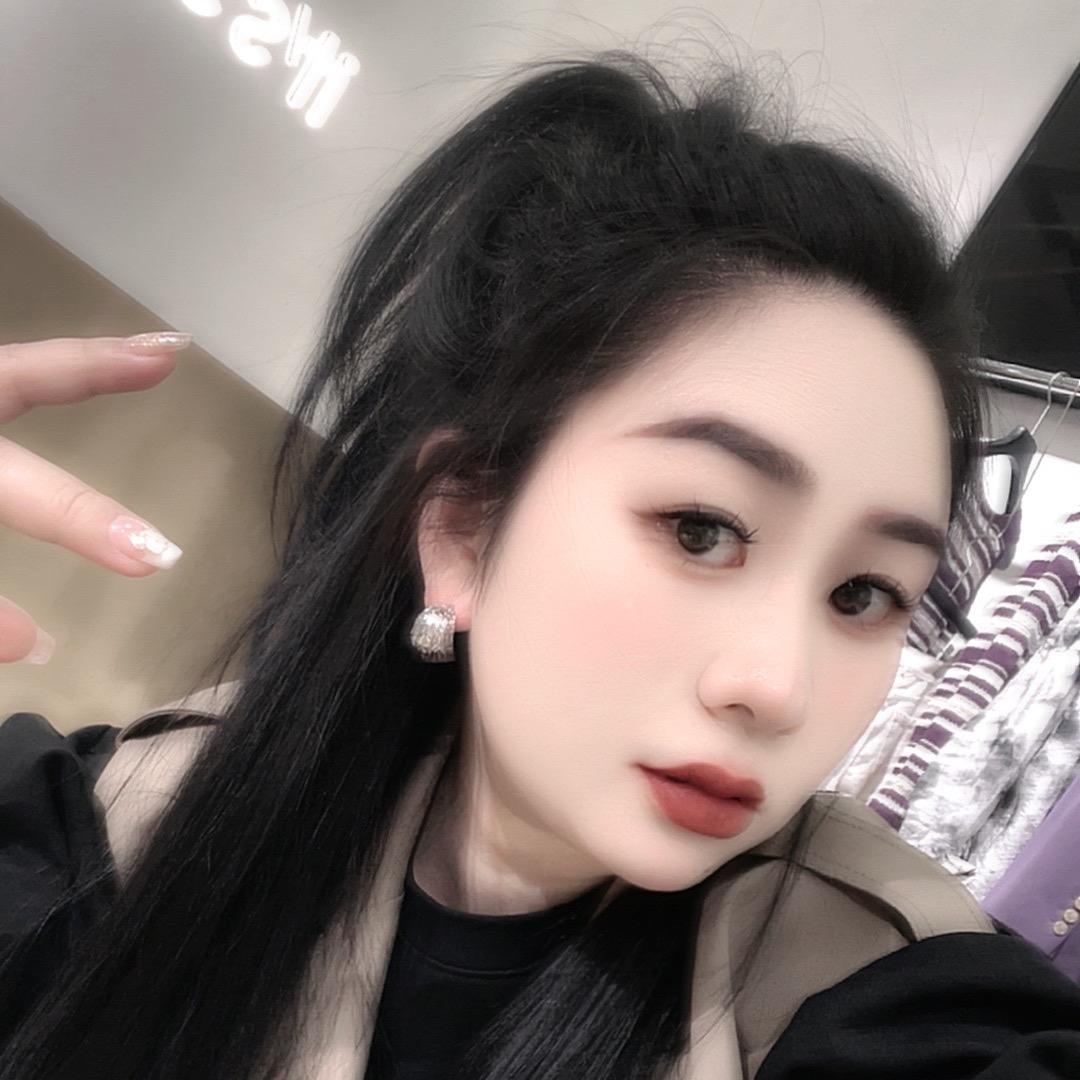 四宝服饰it's  seeme乐乐