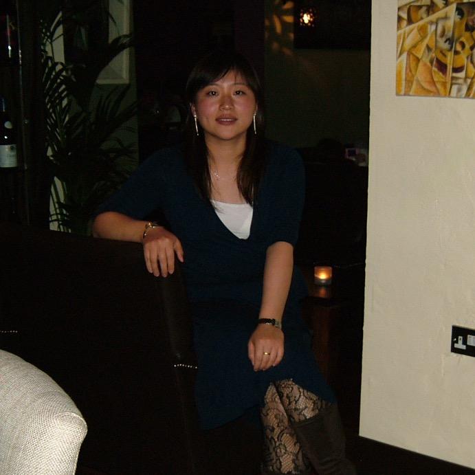 Nikki姐姐