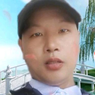 情有独钟。79年🐏