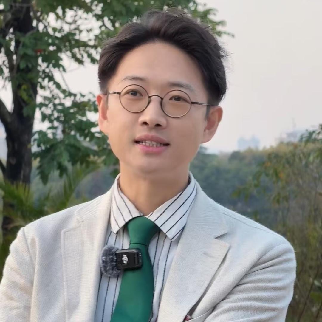 文学博士小马哥