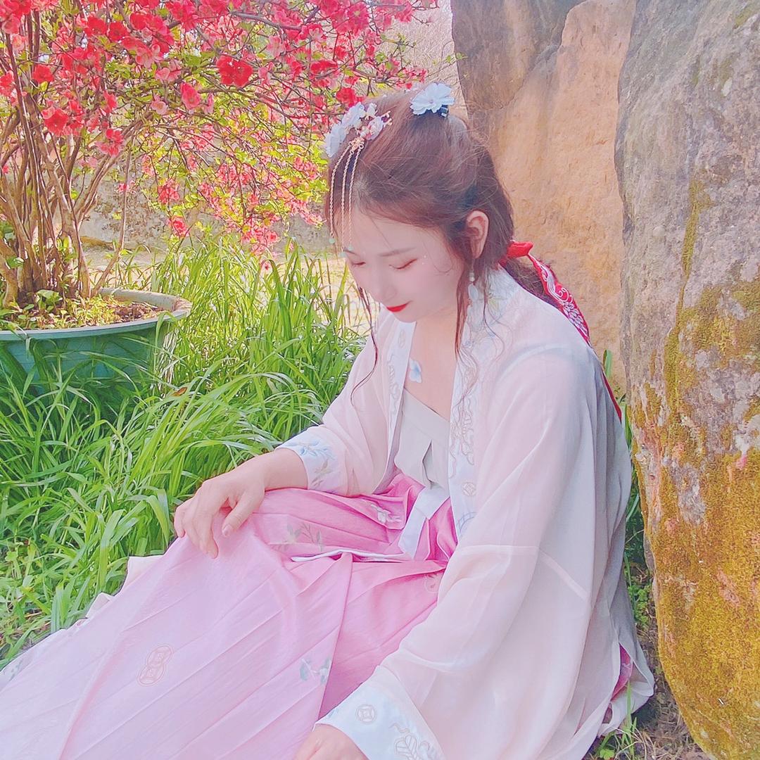 浮尘 不要連讚作品哦😝