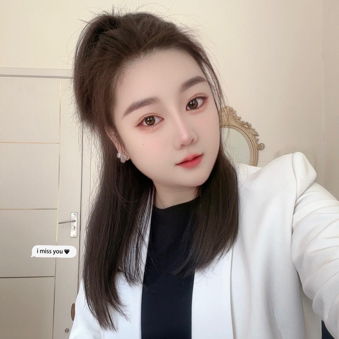 农村大妈变天鹅