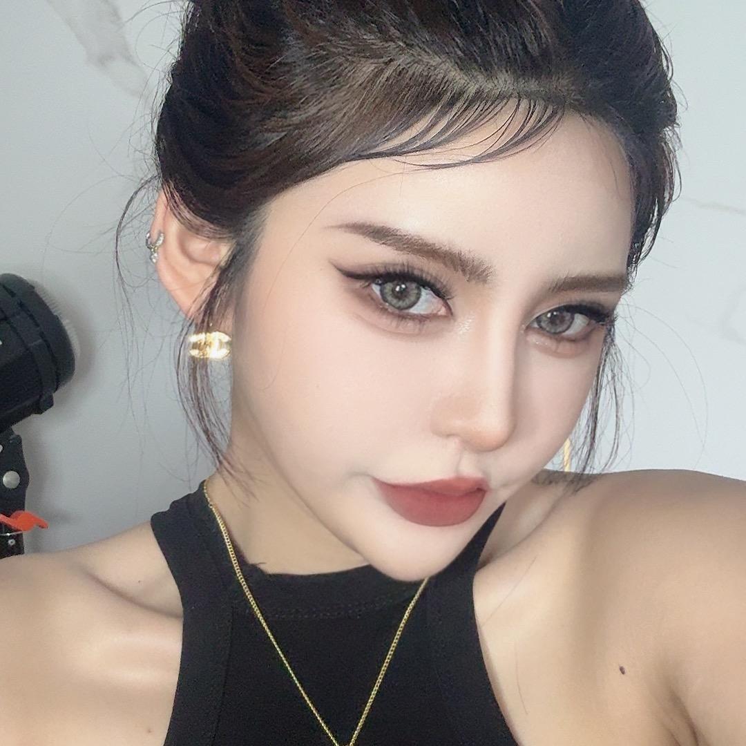 丽丽酱美妆美睫