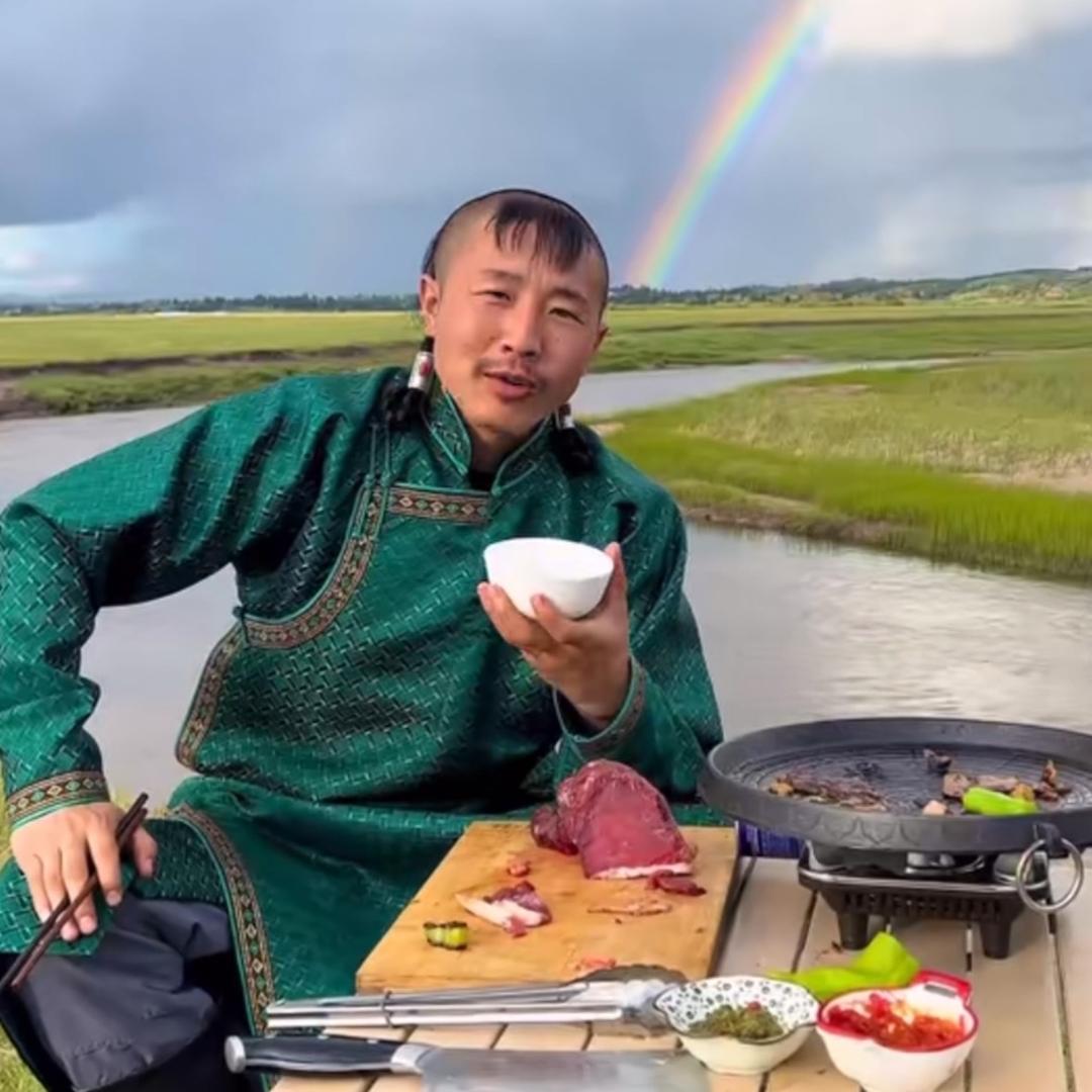 巴达拉内蒙好物分享