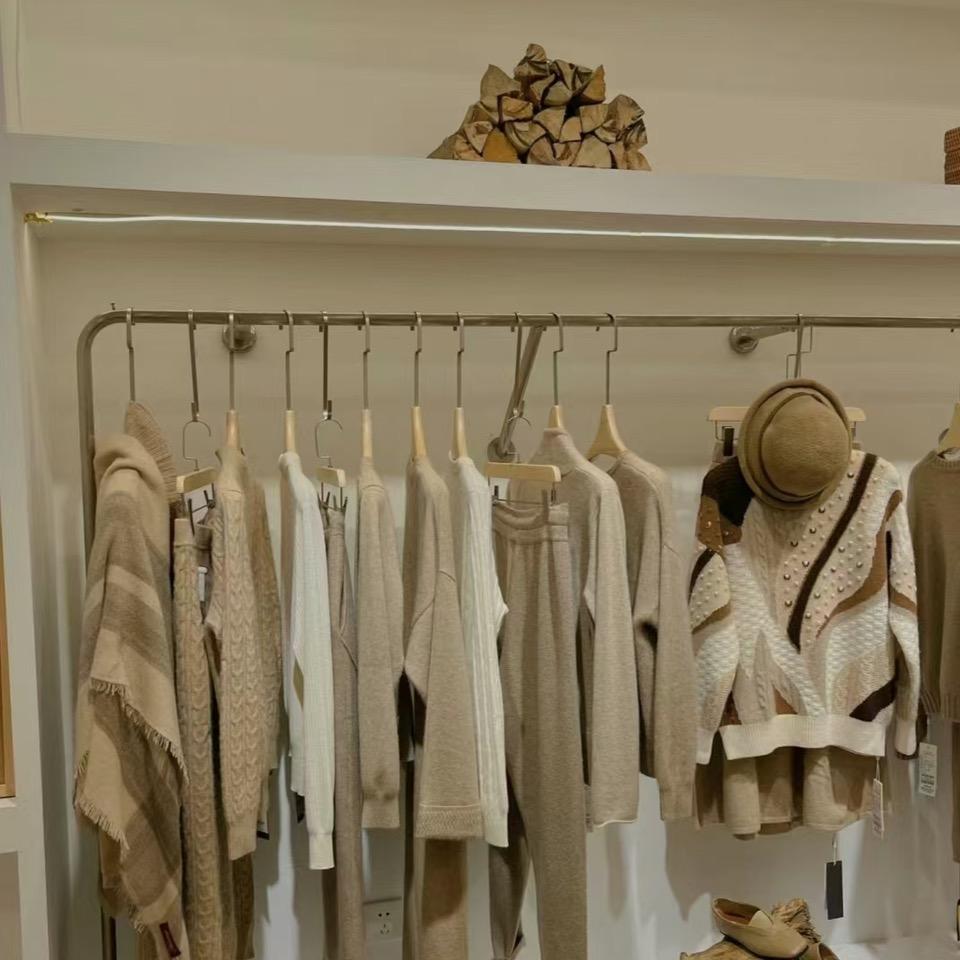 鸿发毛织工厂店