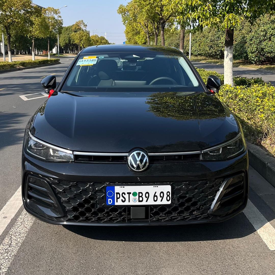 小晨的帕萨特pro