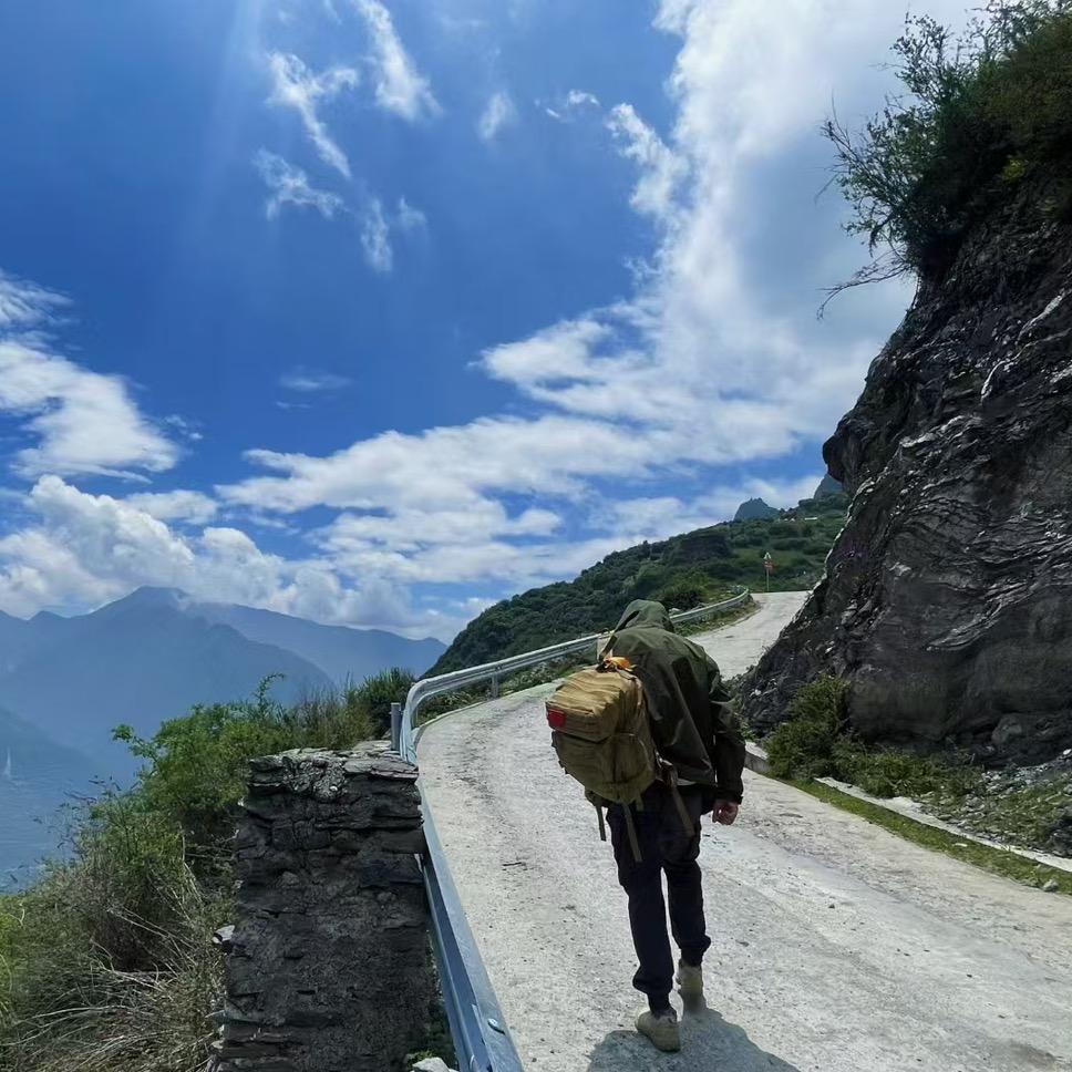 阿捷的旅行