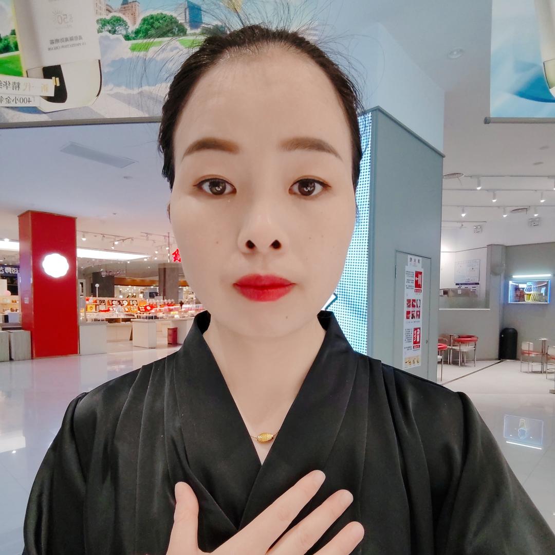 汉阳永旺林清轩贺娅
