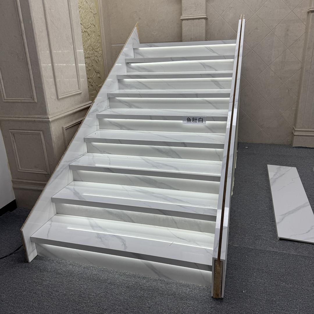 聆岚楼梯踏步厂家