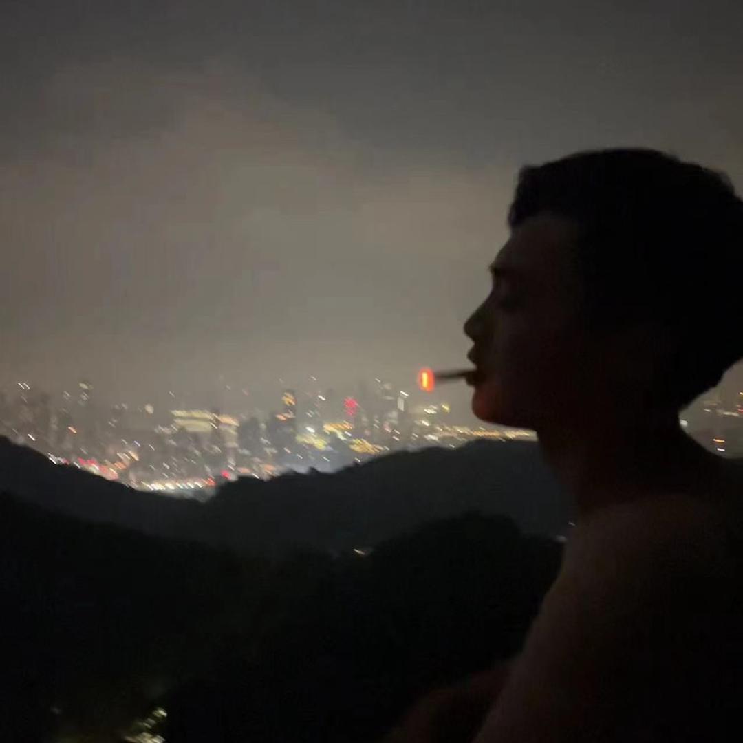 地球守护者🌟郑金