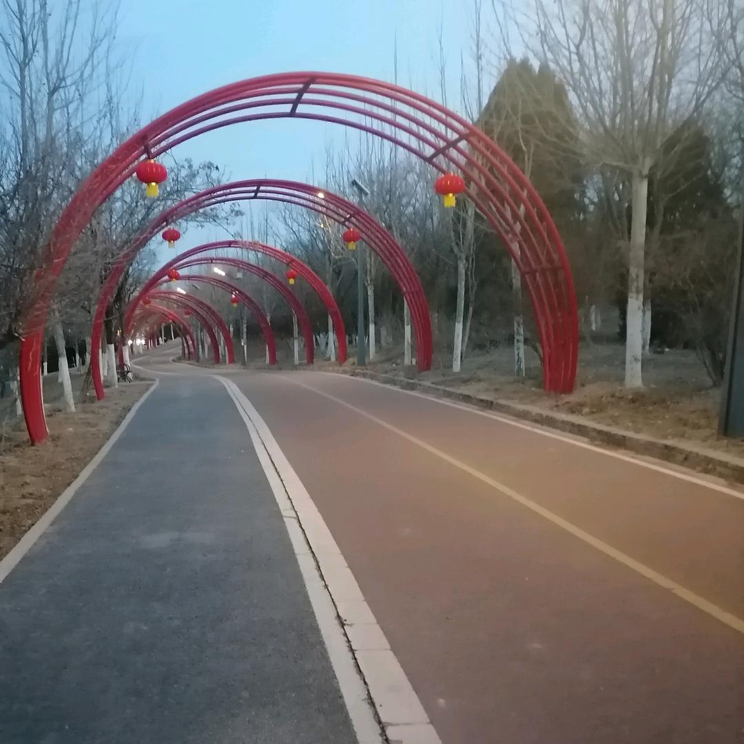 一塔湖图