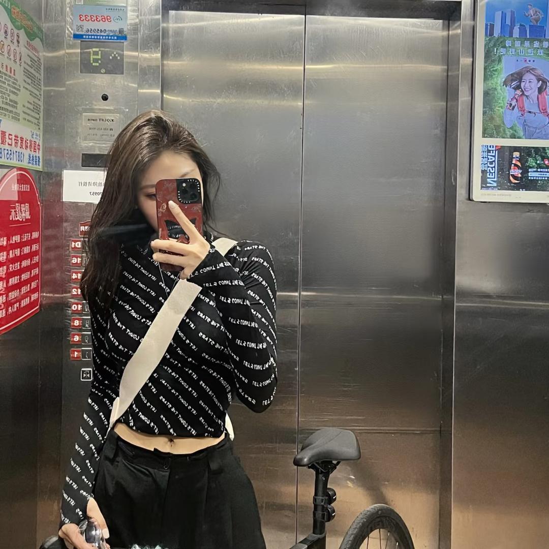 爱吃小面包