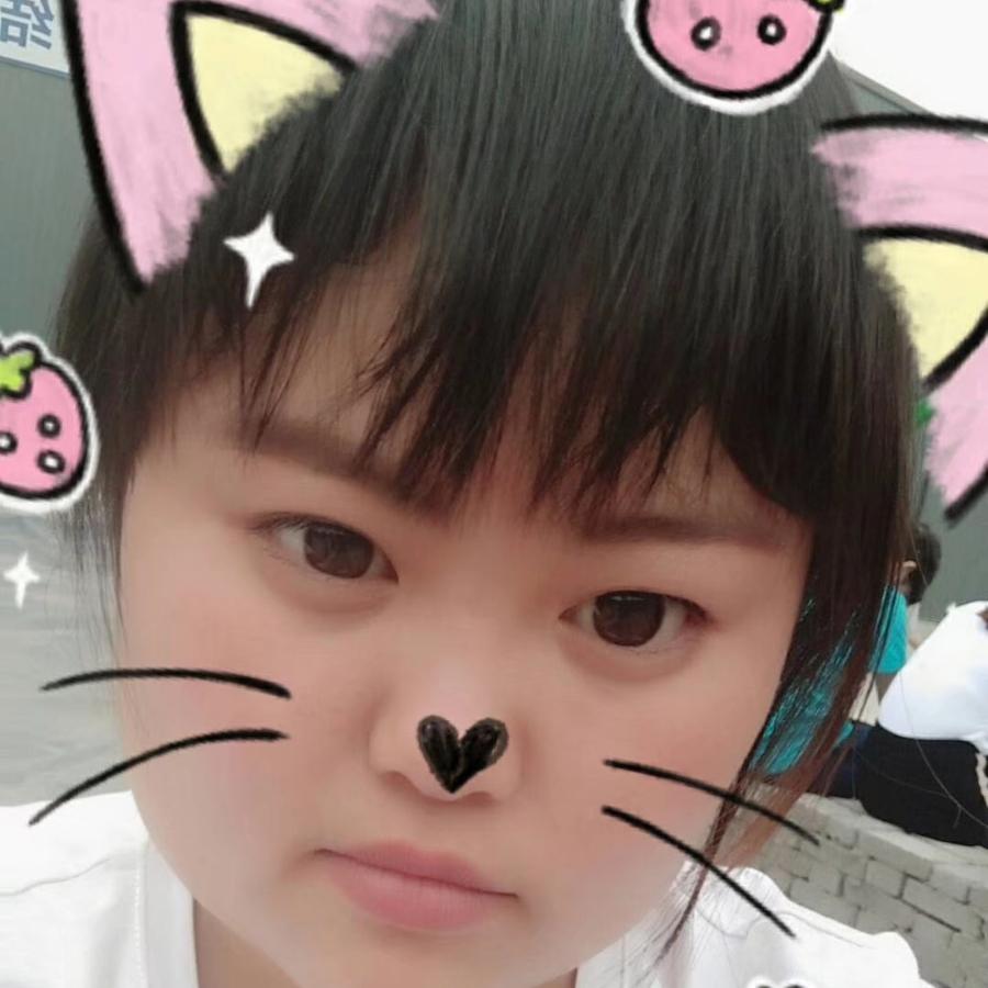 爱笑的女孩