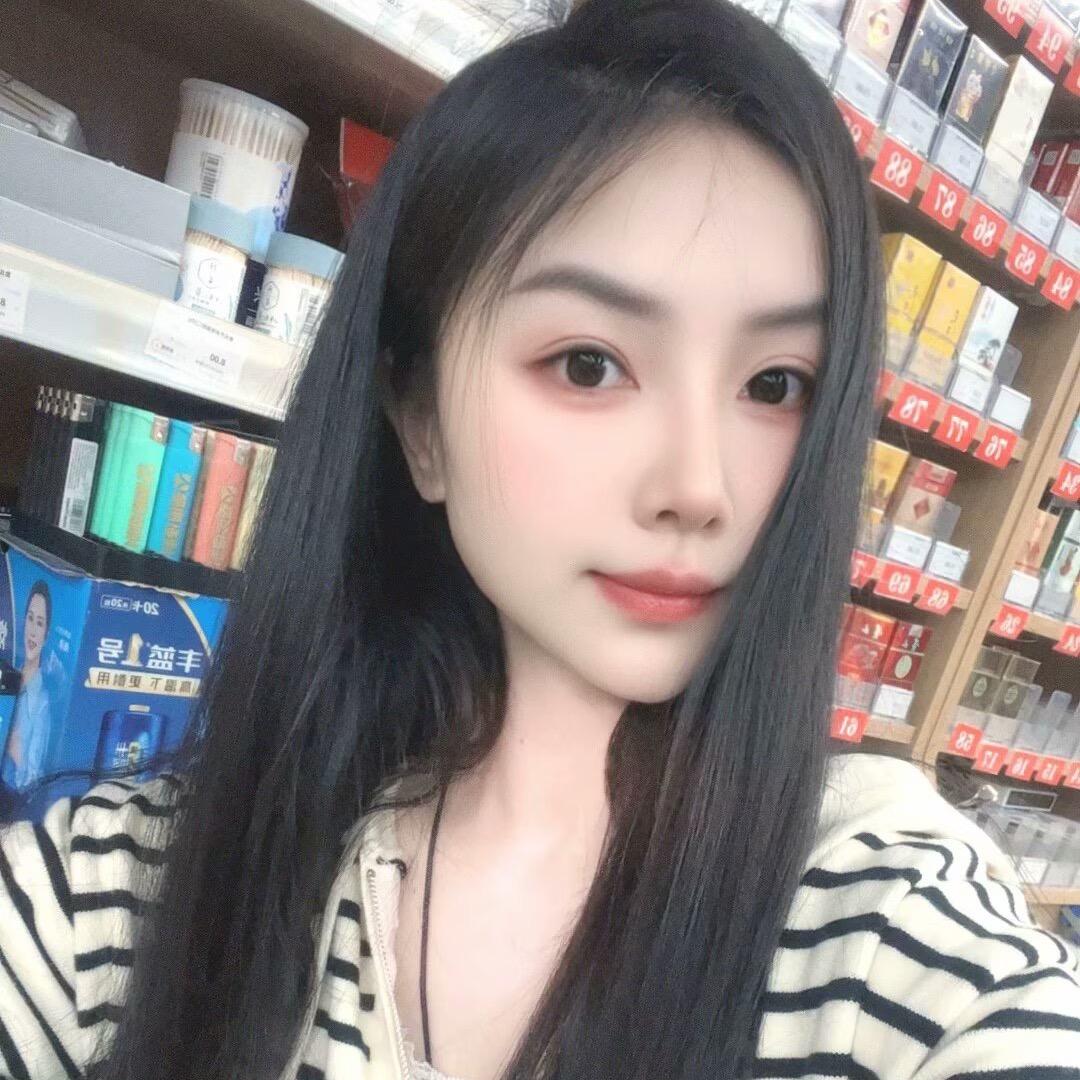 小艾同学🌹