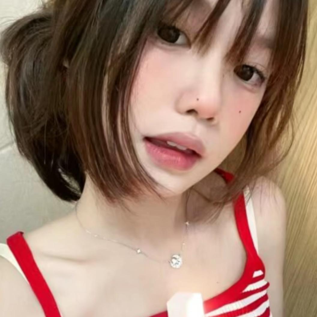 小伊.