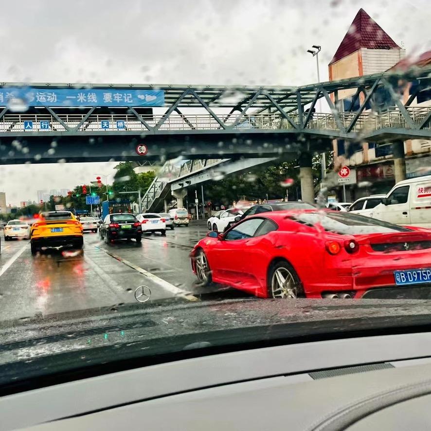 小王爱玩车、（过户、半价车）