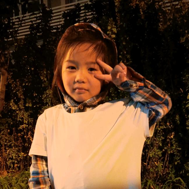 亭亭Tingting