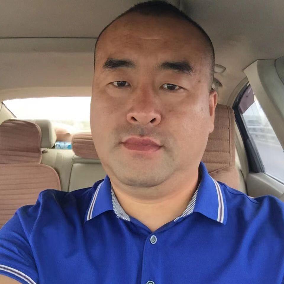广州宇哥库存服饰商行