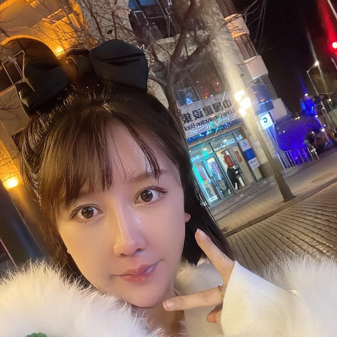 纪肤彩姗宇然纹身遮瑕膏