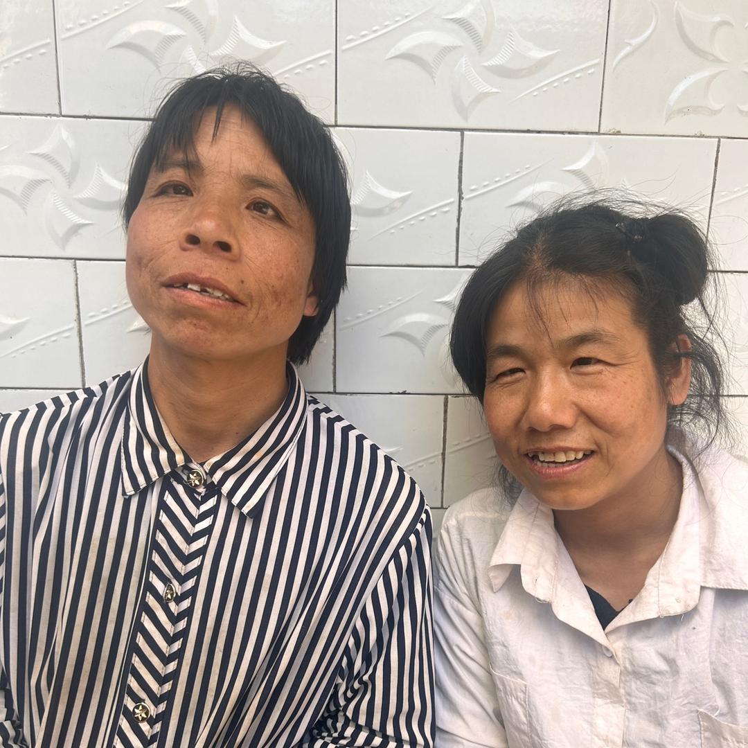 残疾姐妹的日常生活