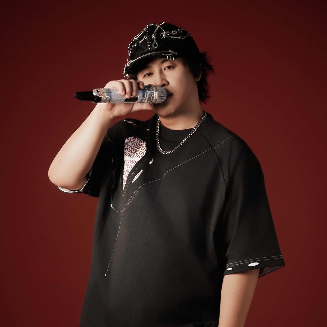 付俊乐 《去远方》唱作人 调音师