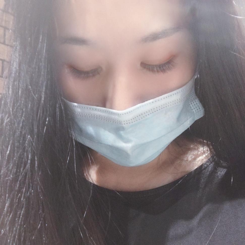 赵赵爱轮滑
