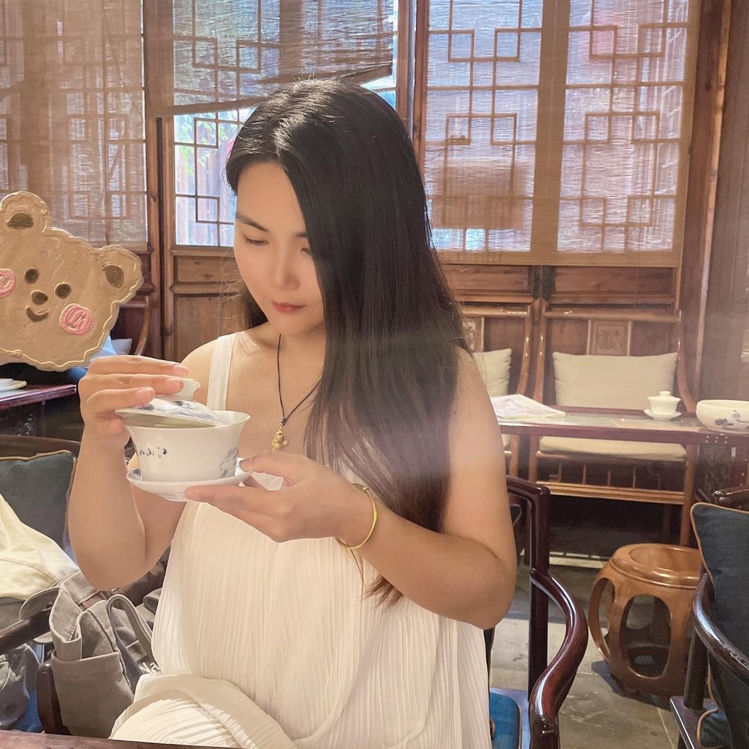 晓清不是小青