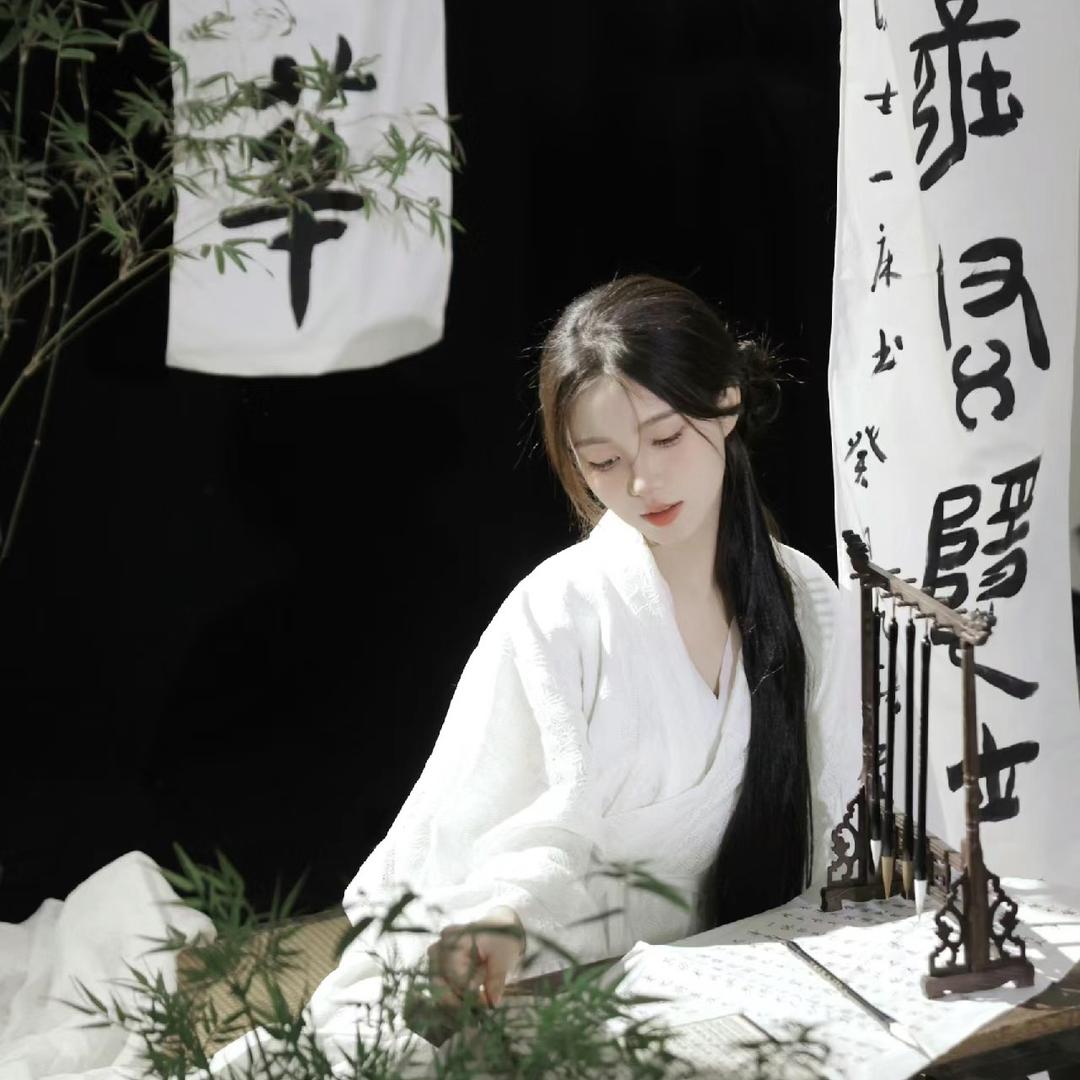 巧巧是个自律大女主