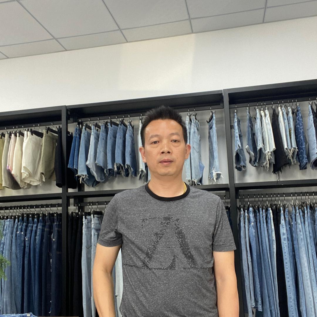 中山市大涌镇博达制衣厂