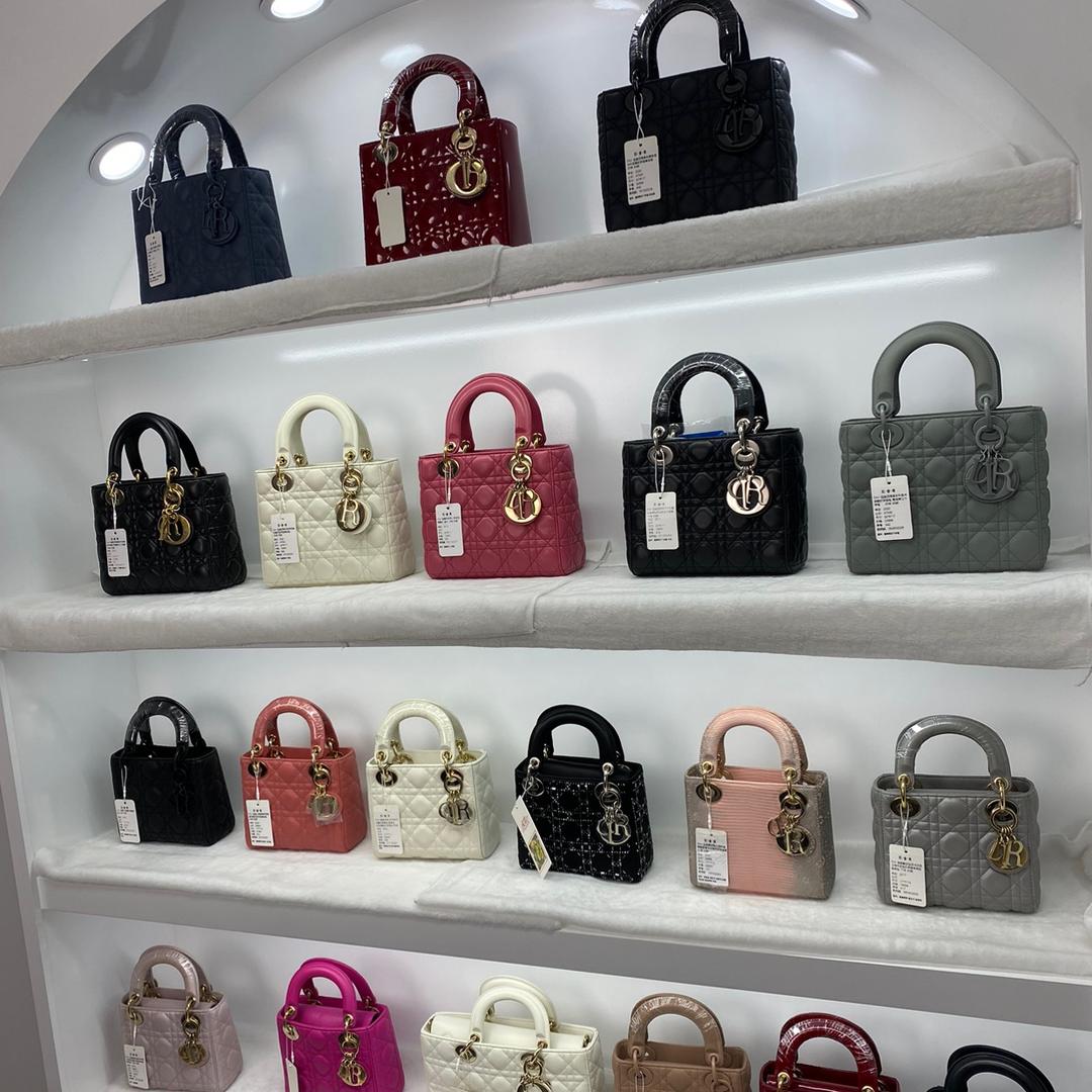 迪奥戴妃包👛