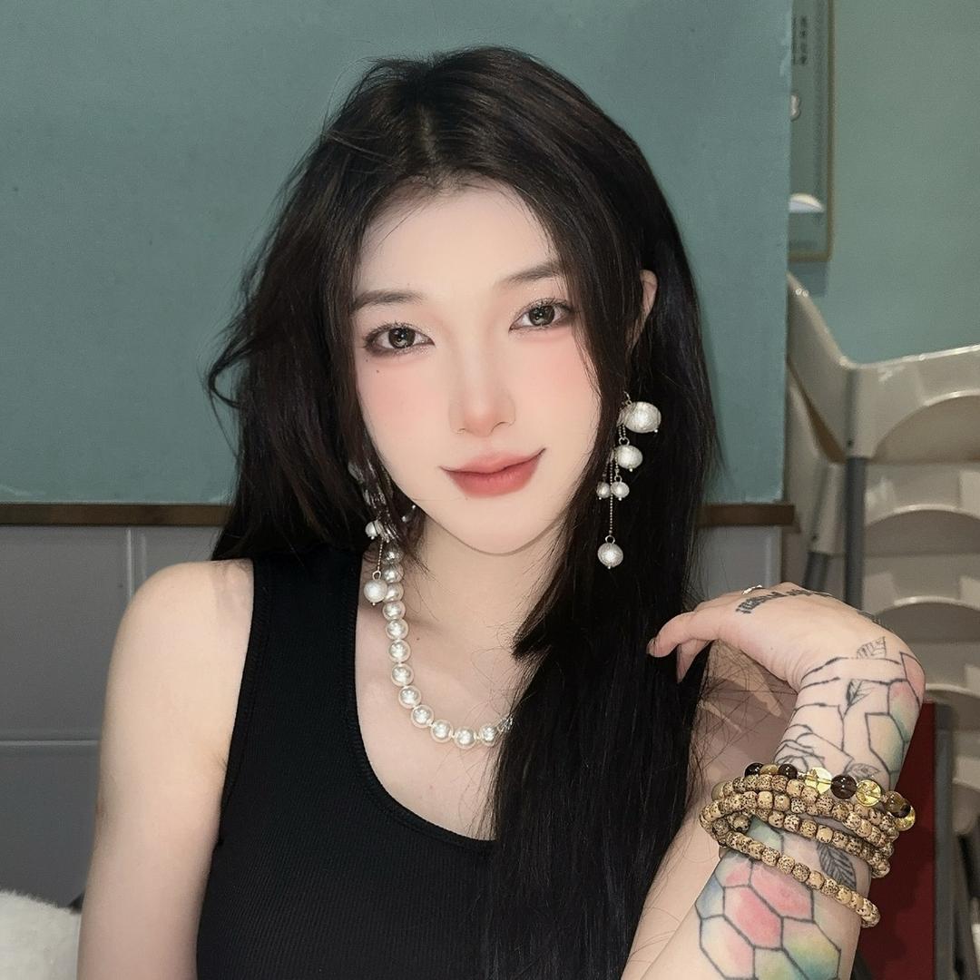 AAA建材李姐