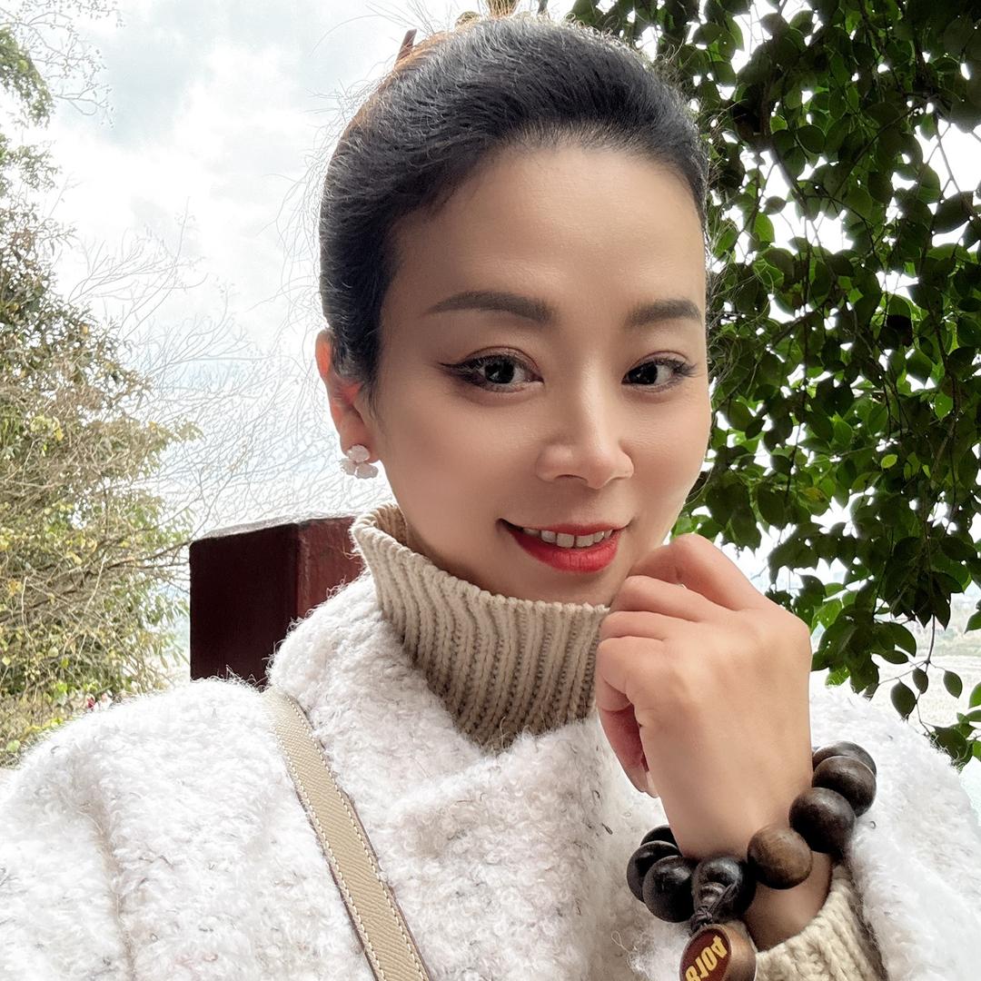 曲江唐顿庄园周莹