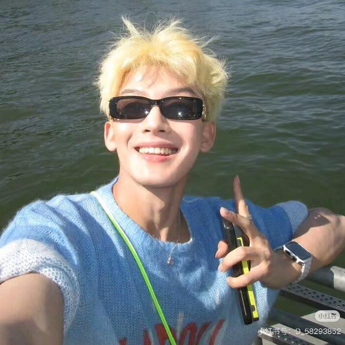 请不要叫我石头