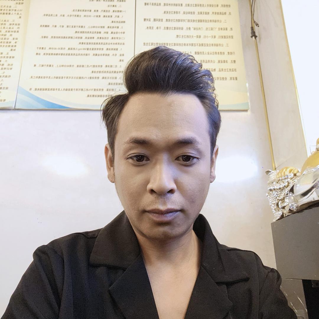 黑马二锤