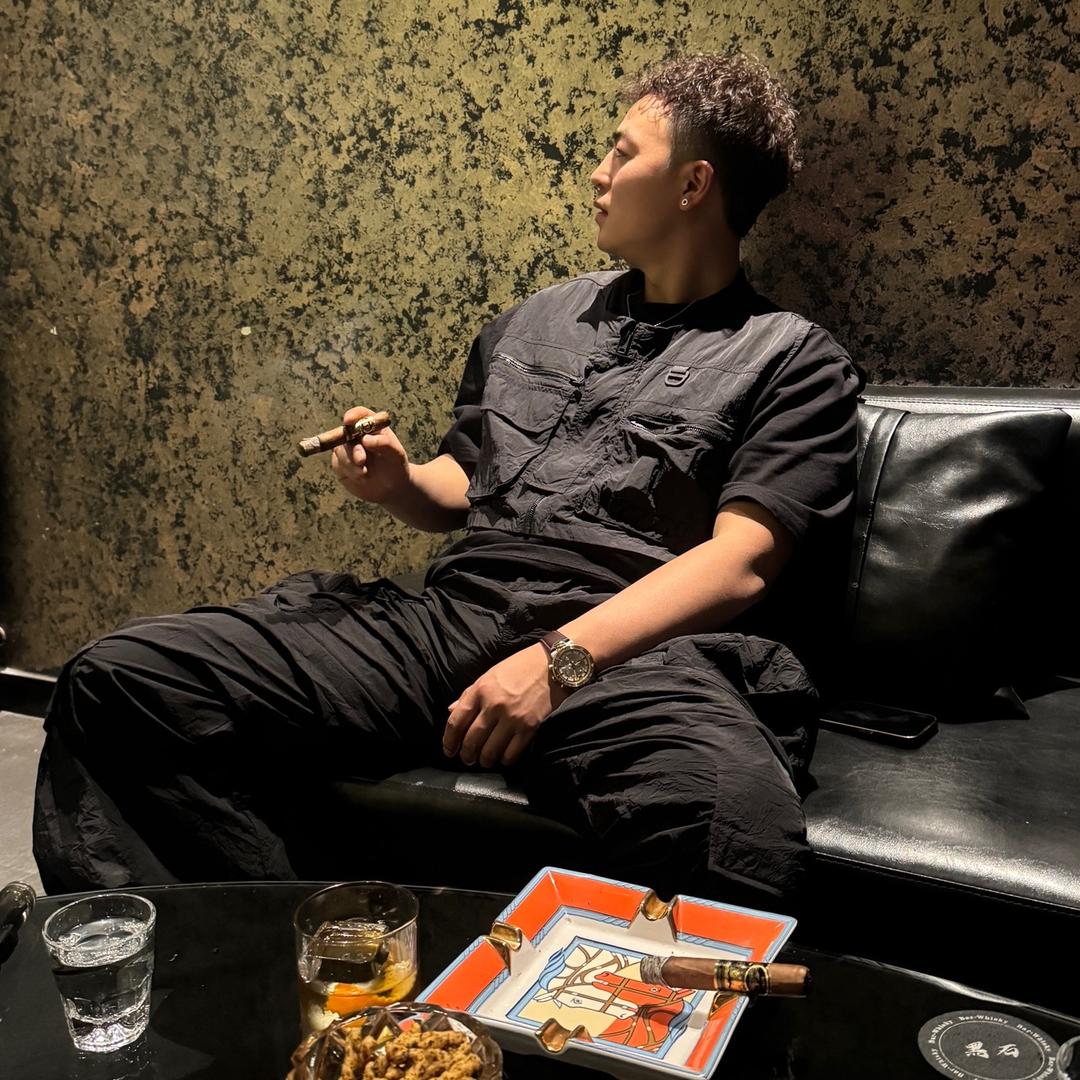 黑曼台球追分哥