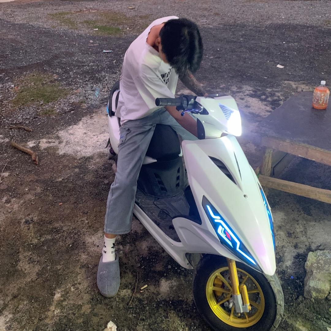 二弟来了