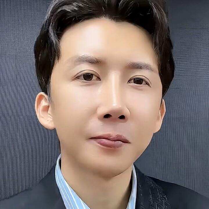 夏哥丽姐1