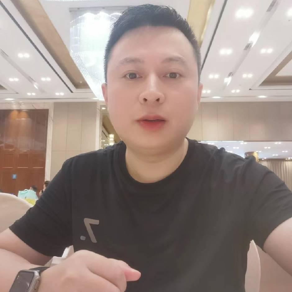 模具注塑斌哥（摆摊中）