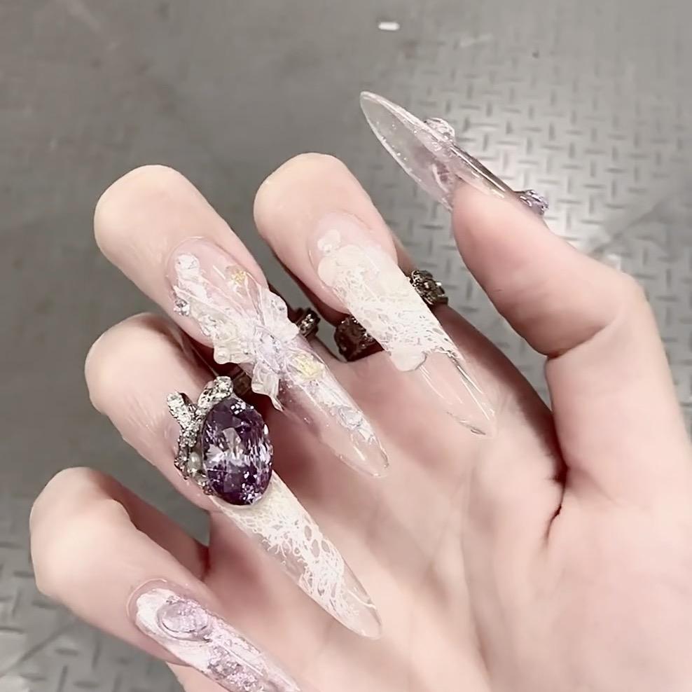 ZR美甲美睫