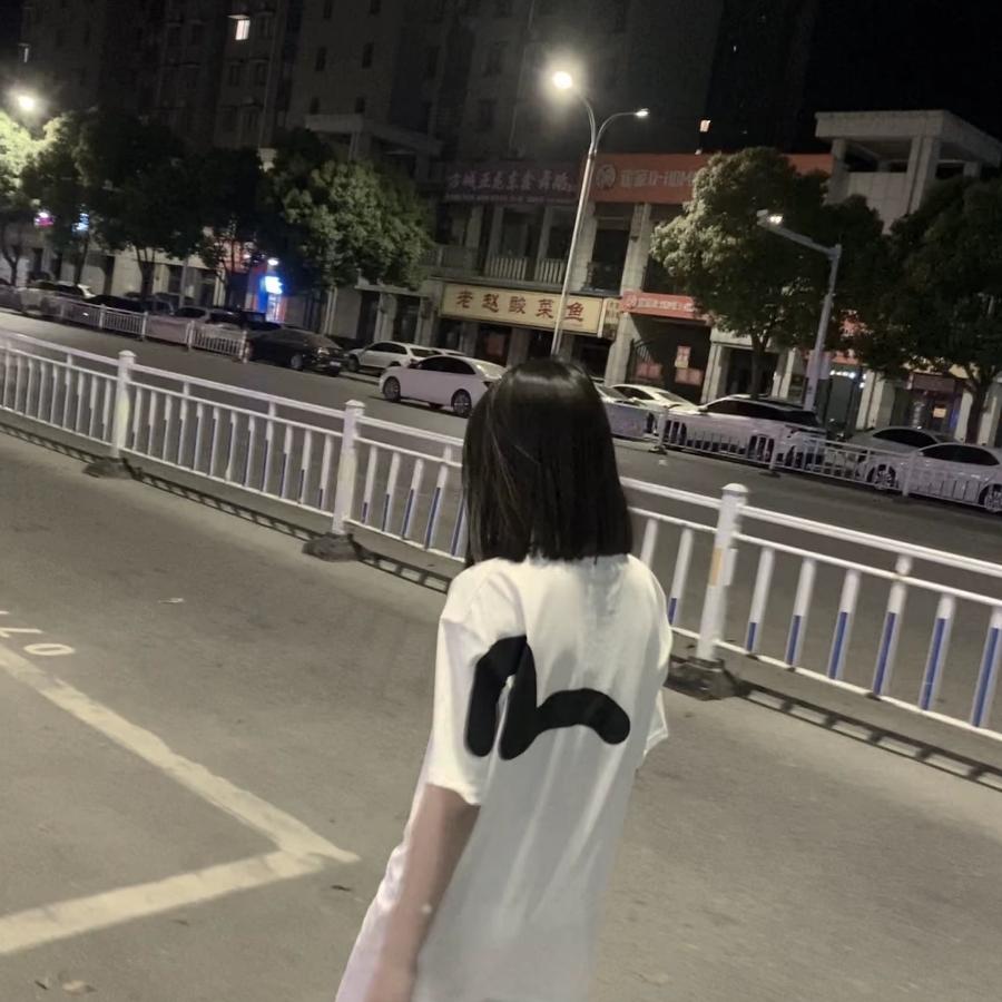 大哥.