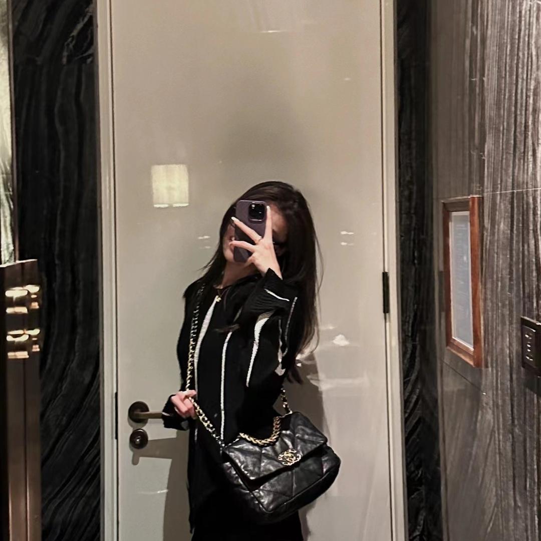 李李Lee