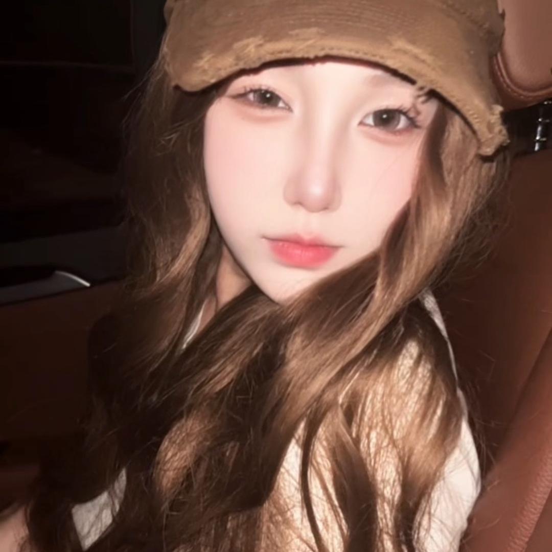 小树今天穿什么