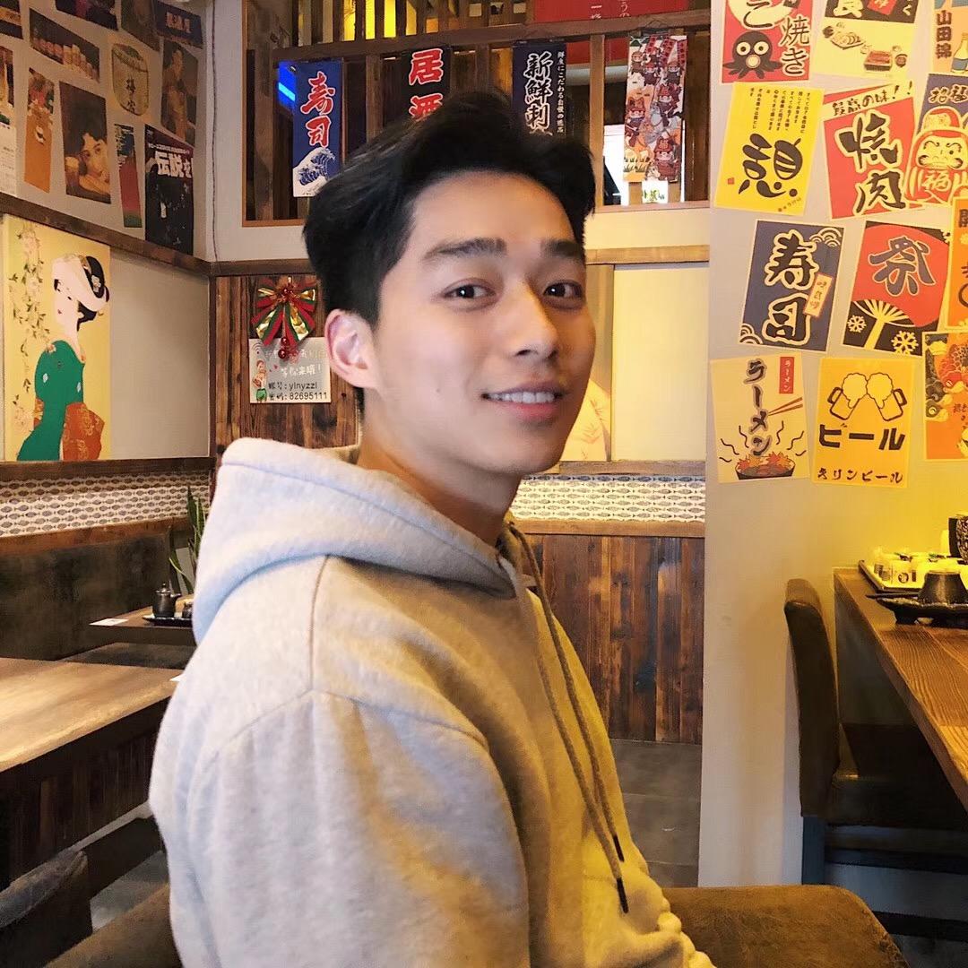 下雨会跑（爬宠版）