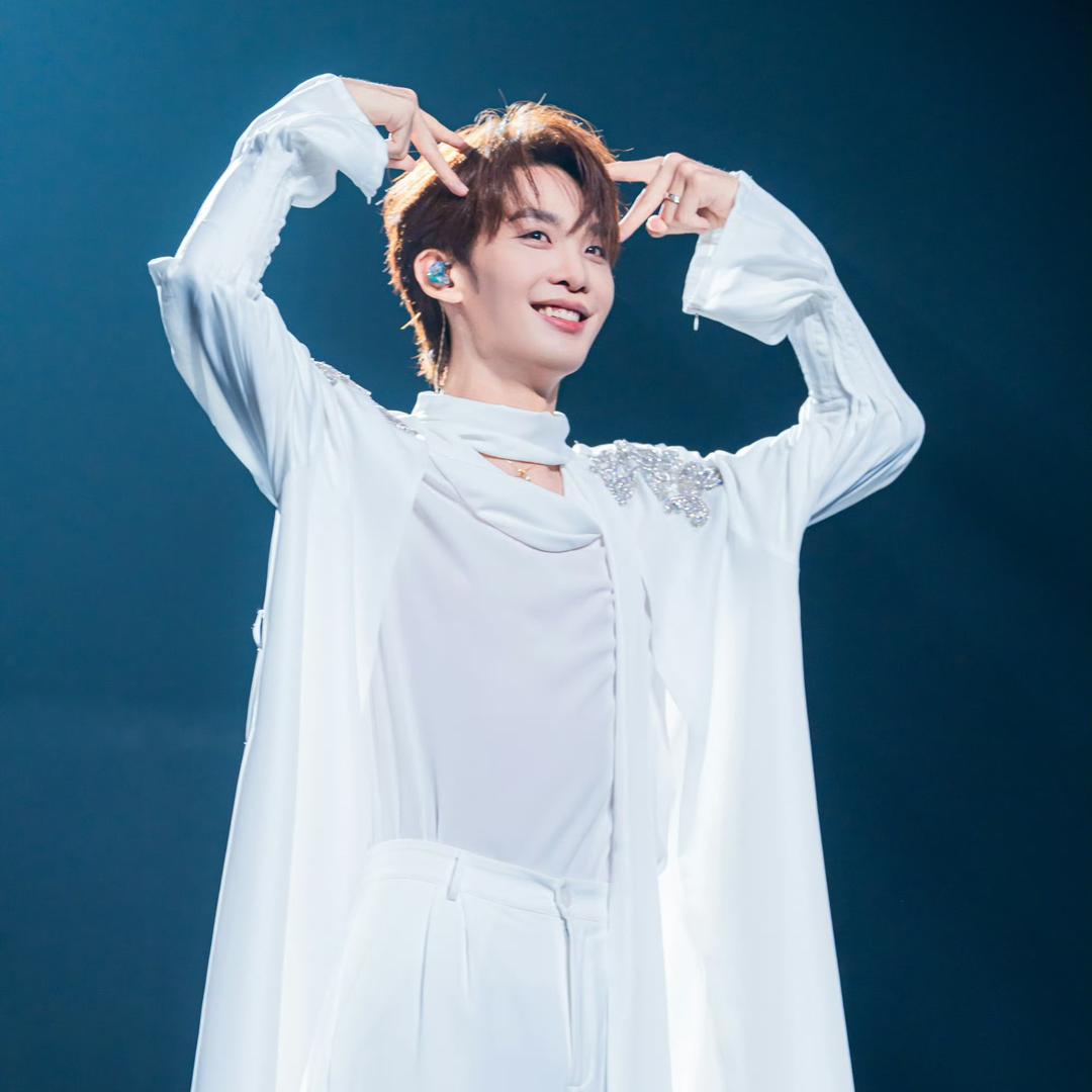 野风吹💨快乐起🤭