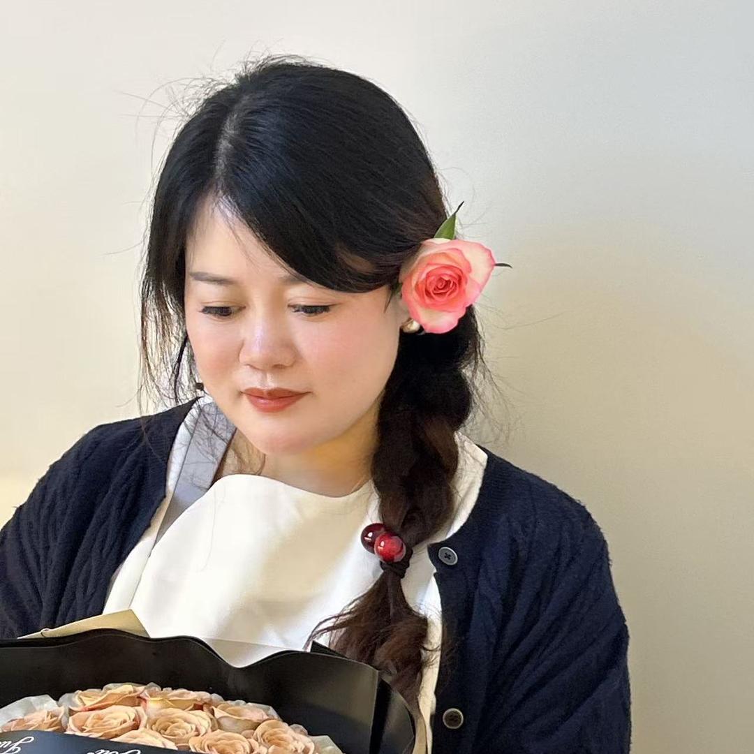 瑷尔博士赵赵