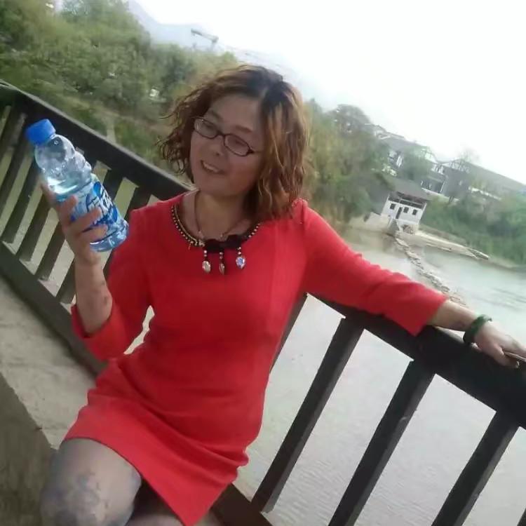 晴晴♀